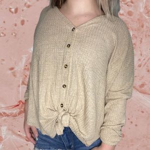 OUT FROM UNDER WOMENS LINEN TOP